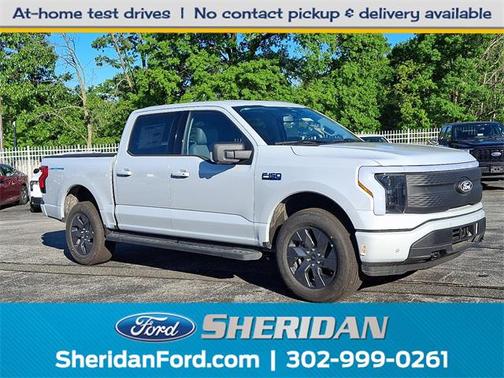 2025 Ford F-150 Lightning Flash