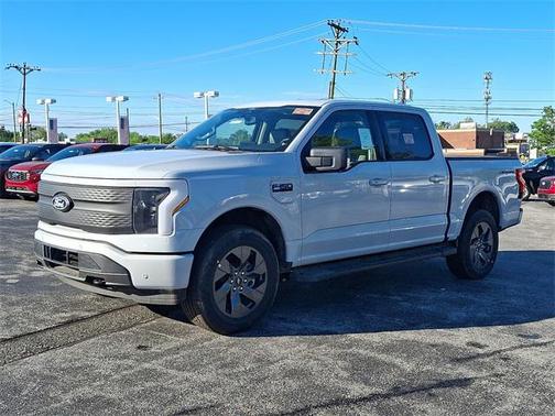 2025 Ford F-150 Lightning Flash