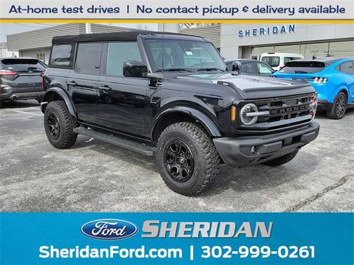 Shadow Black 2022 Ford Bronco Outer Banks