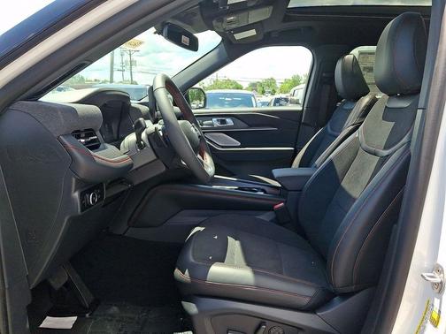 Star White Metallic Tri-Coat 2026 Ford Explorer ST