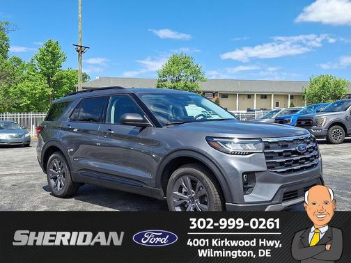 Carbonized Gray Metallic 2026 Ford Explorer Active