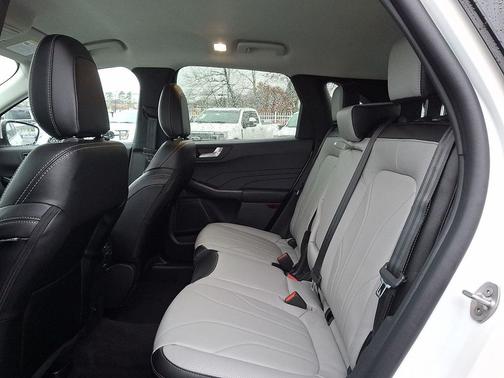 2026 Ford Escape PHEV Base