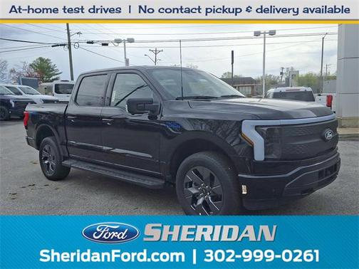 2025 Ford F-150 Lightning Pro