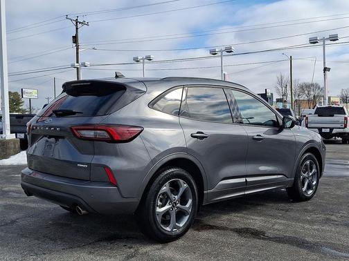 2023 Ford Escape ST-Line