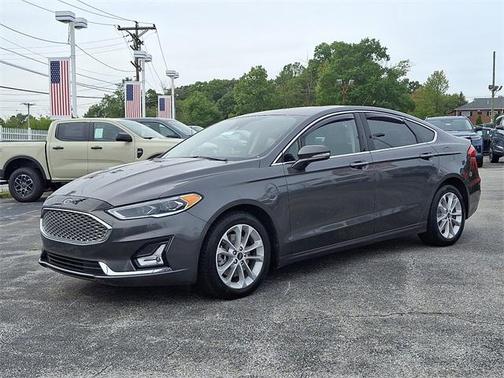 2019 Ford Fusion Energi Titanium
