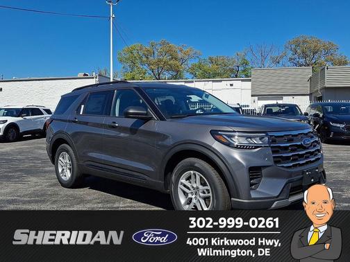 Carbonized Gray Metallic 2026 Ford Explorer Active