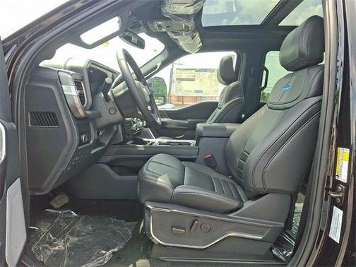 2025 Ford F-250 Platinum