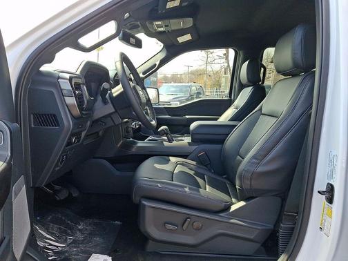 Oxford White 2026 Ford F-150 Lariat