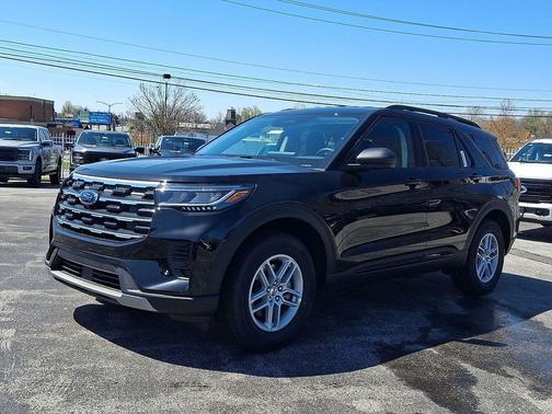2026 Ford Explorer Active w/200A Pkg