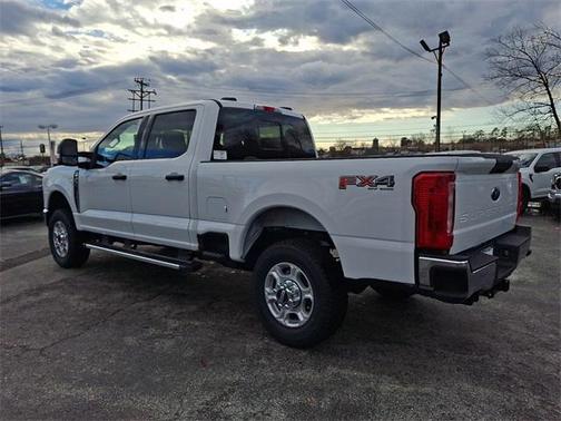2026 Ford F-350 XLT