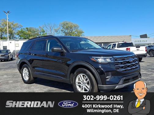 Agate Black Metallic 2026 Ford Explorer Active