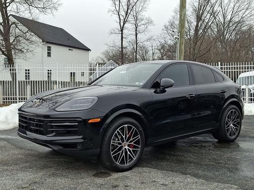2025 Porsche Cayenne S