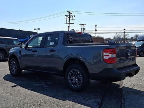 Carbonized Gray Metallic 2026 Ford Maverick XLT