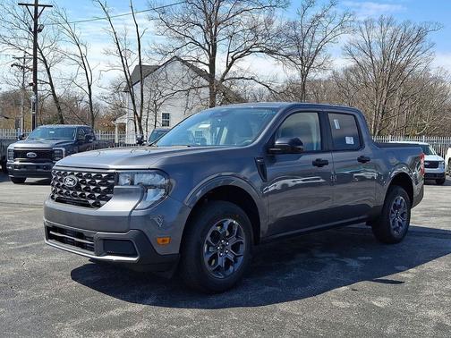 Carbonized Gray Metallic 2026 Ford Maverick XLT