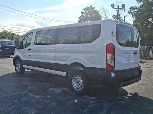 2025 Ford Transit-350 XL