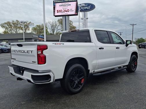 Summit White 2025 Chevrolet Silverado 1500 RST