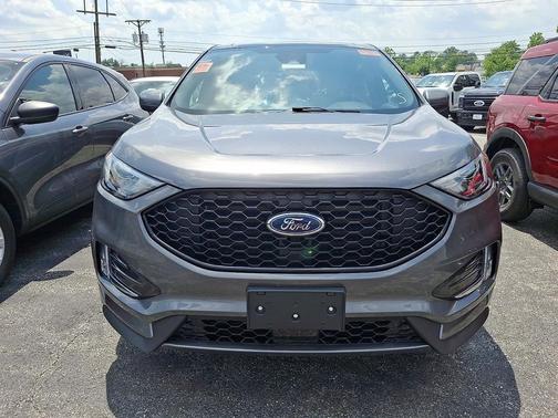 Carbonized Gray Metallic 2024 Ford Edge ST Line