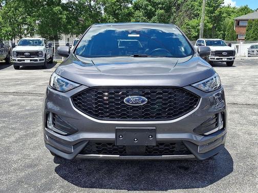 Carbonized Gray Metallic 2024 Ford Edge ST Line