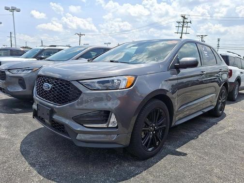 Carbonized Gray Metallic 2024 Ford Edge ST Line