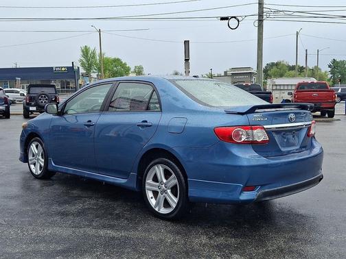 Tropical Sea Metallic 2013 Toyota Corolla LE
