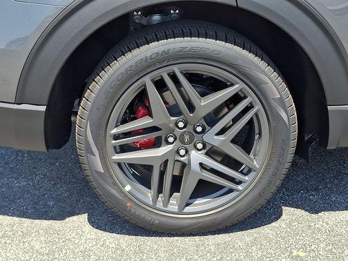 Carbonized Gray Metallic 2026 Ford Explorer ST