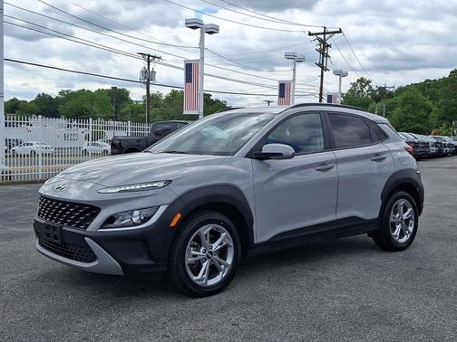 Cyber Silver 2022 Hyundai KONA SEL