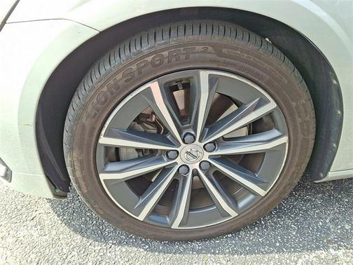 2021 Volvo S60 T6 Momentum