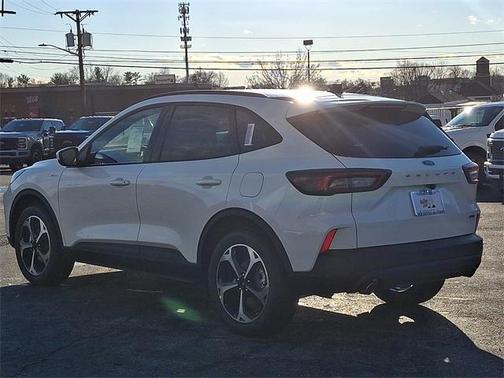 2026 Ford Escape ST-Line Select