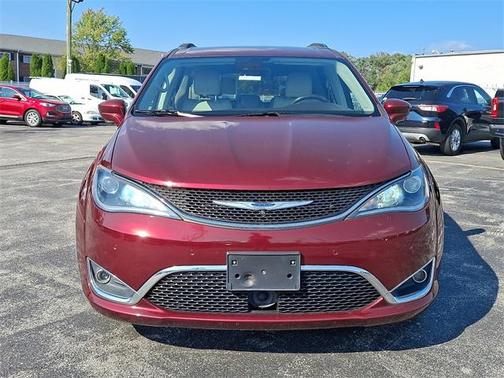 2019 Chrysler Pacifica Touring L