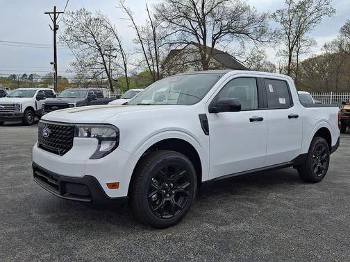 Oxford White 2026 Ford Maverick XLT