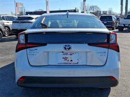 2022 Toyota Prius XLE