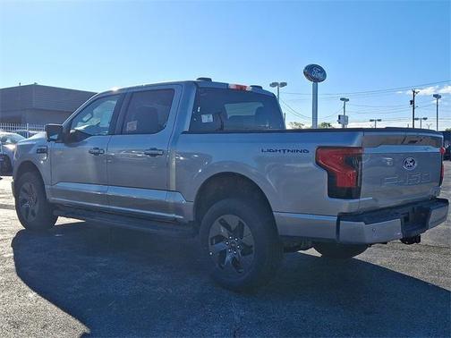 2025 Ford F-150 Lightning Flash