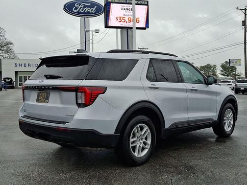2026 Ford Explorer Active w/200A Pkg