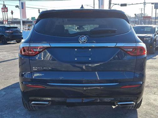 2023 Buick Enclave Essence AWD