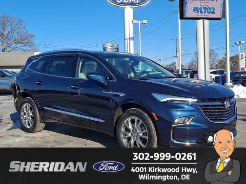 2023 Buick Enclave Essence AWD
