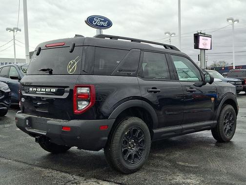 Shadow Black 2026 Ford Bronco Sport Badlands
