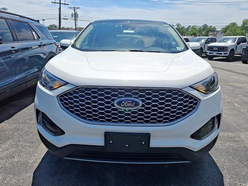 Star White Metallic Tri-Coat 2023 Ford Edge SEL