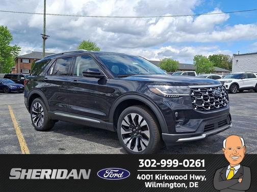 Agate Black Metallic 2026 Ford Explorer Platinum