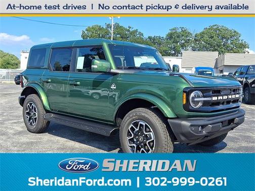 2025 Ford Bronco Outer Banks