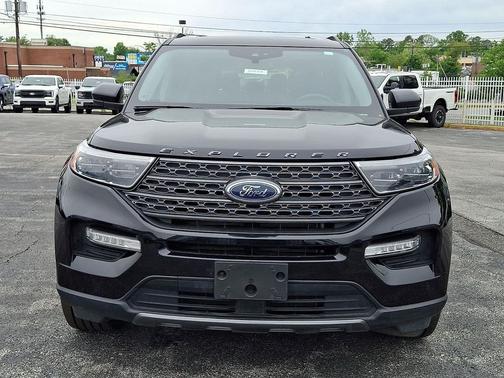 Agate Black Metallic 2022 Ford Explorer XLT