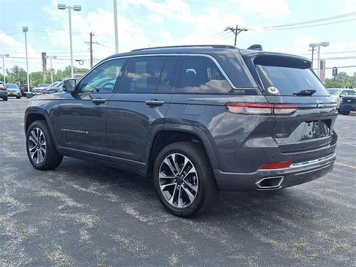 2023 Jeep Grand Cherokee Overland