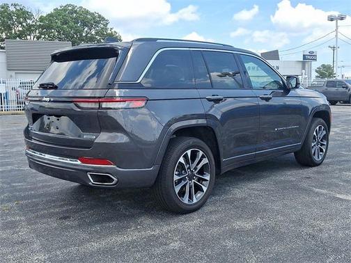 2023 Jeep Grand Cherokee Overland