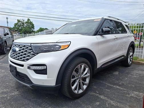 2023 Ford Explorer Platinum