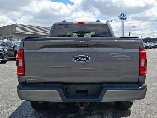 Carbonized Gray Metallic 2022 Ford F-150 XLT