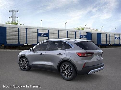 2026 Ford Escape PHEV SE
