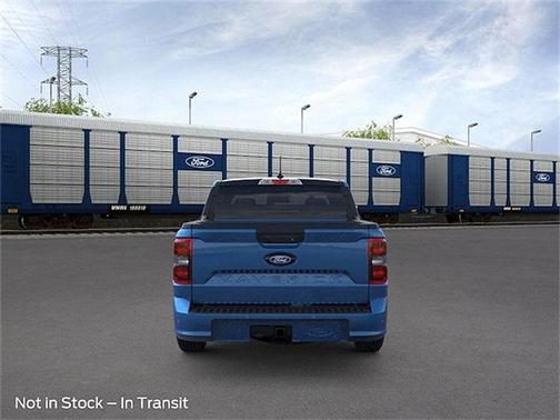 2026 Ford Maverick Lobo Standard