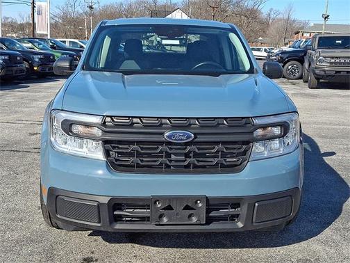 2022 Ford Maverick XL