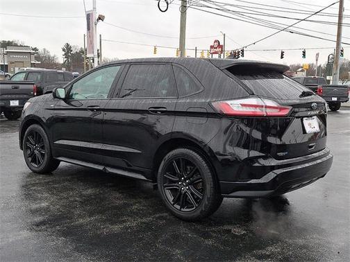 2023 Ford Edge ST Line