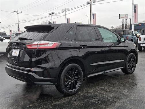 2023 Ford Edge ST Line