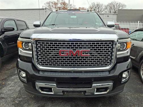 2015 GMC Sierra 2500 Denali